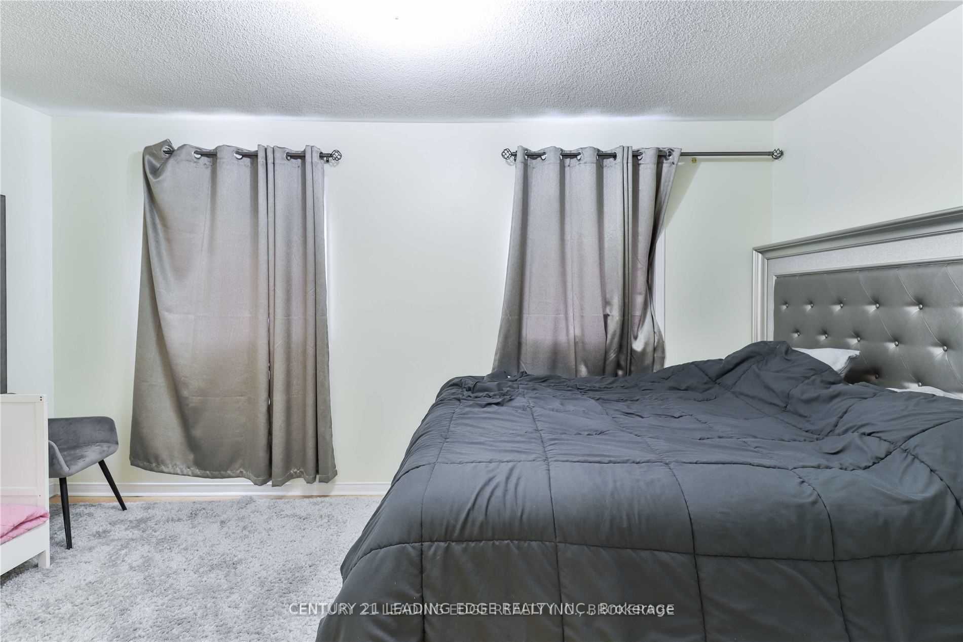 601 Shoreline Dr, #194