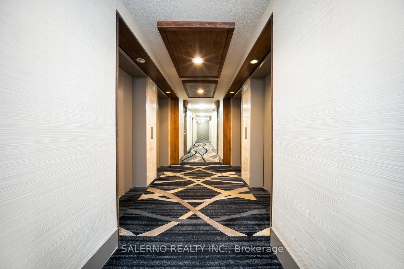 2121 Lakeshore Blvd W, #1003