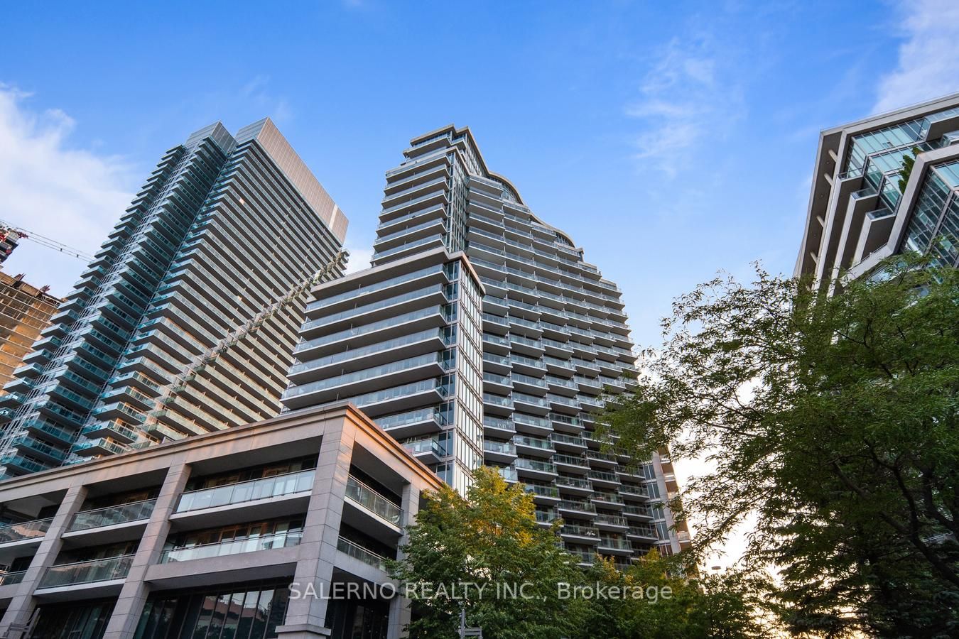 2121 Lakeshore Blvd W, #1003