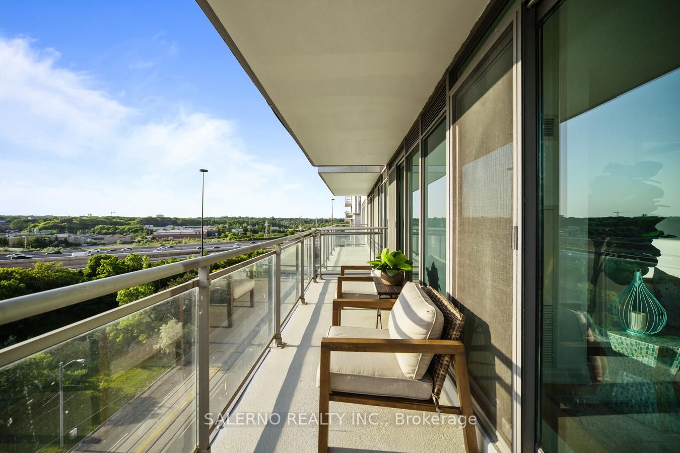 2121 Lakeshore Blvd W, #1003
