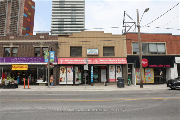 1951A Weston Rd, Toronto