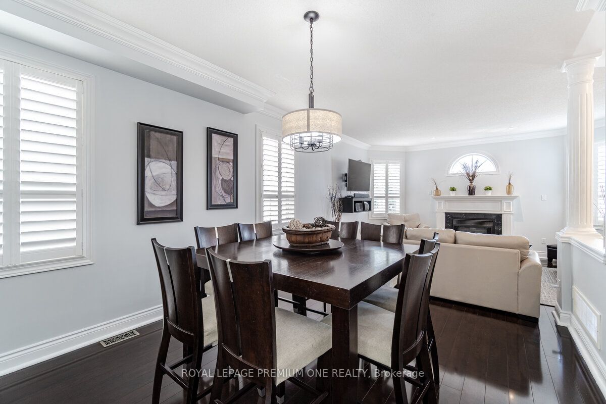 190 Cooke Cres