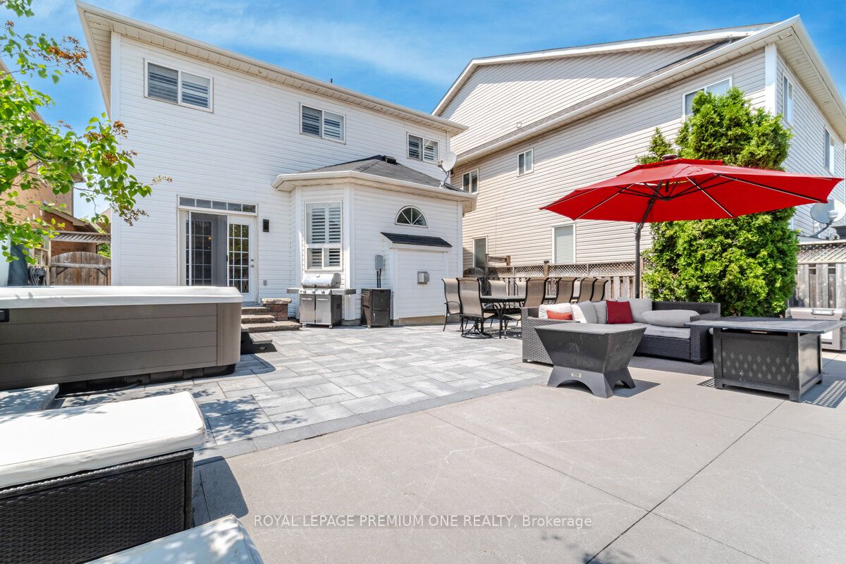 190 Cooke Cres