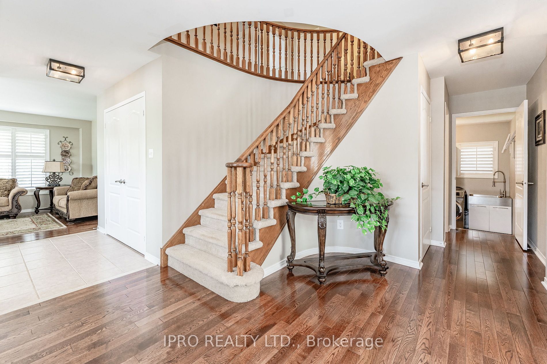 1 Belmont Blvd