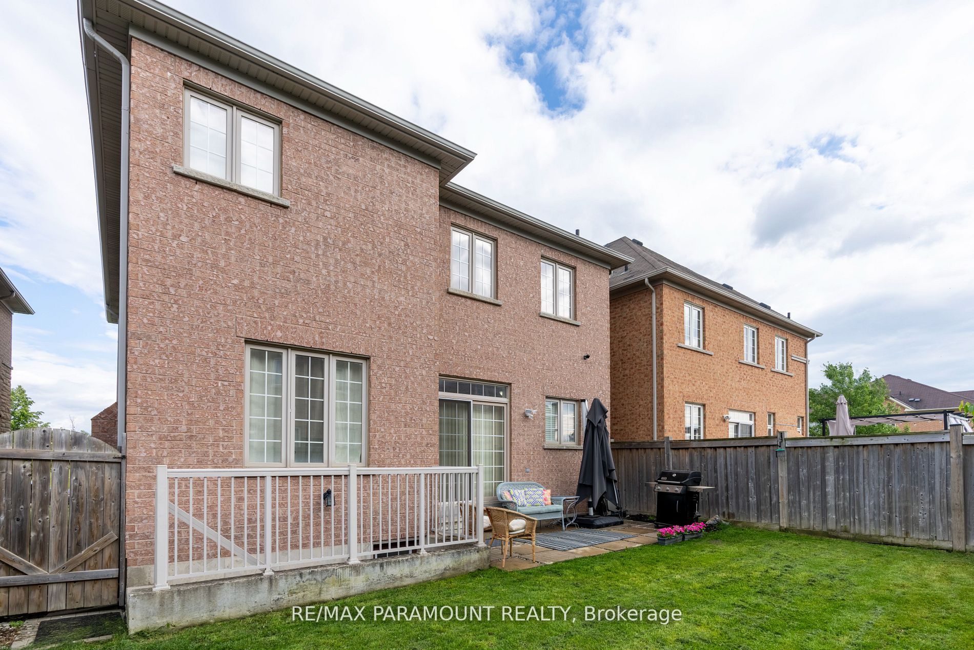 82 Abitibi Lake Dr