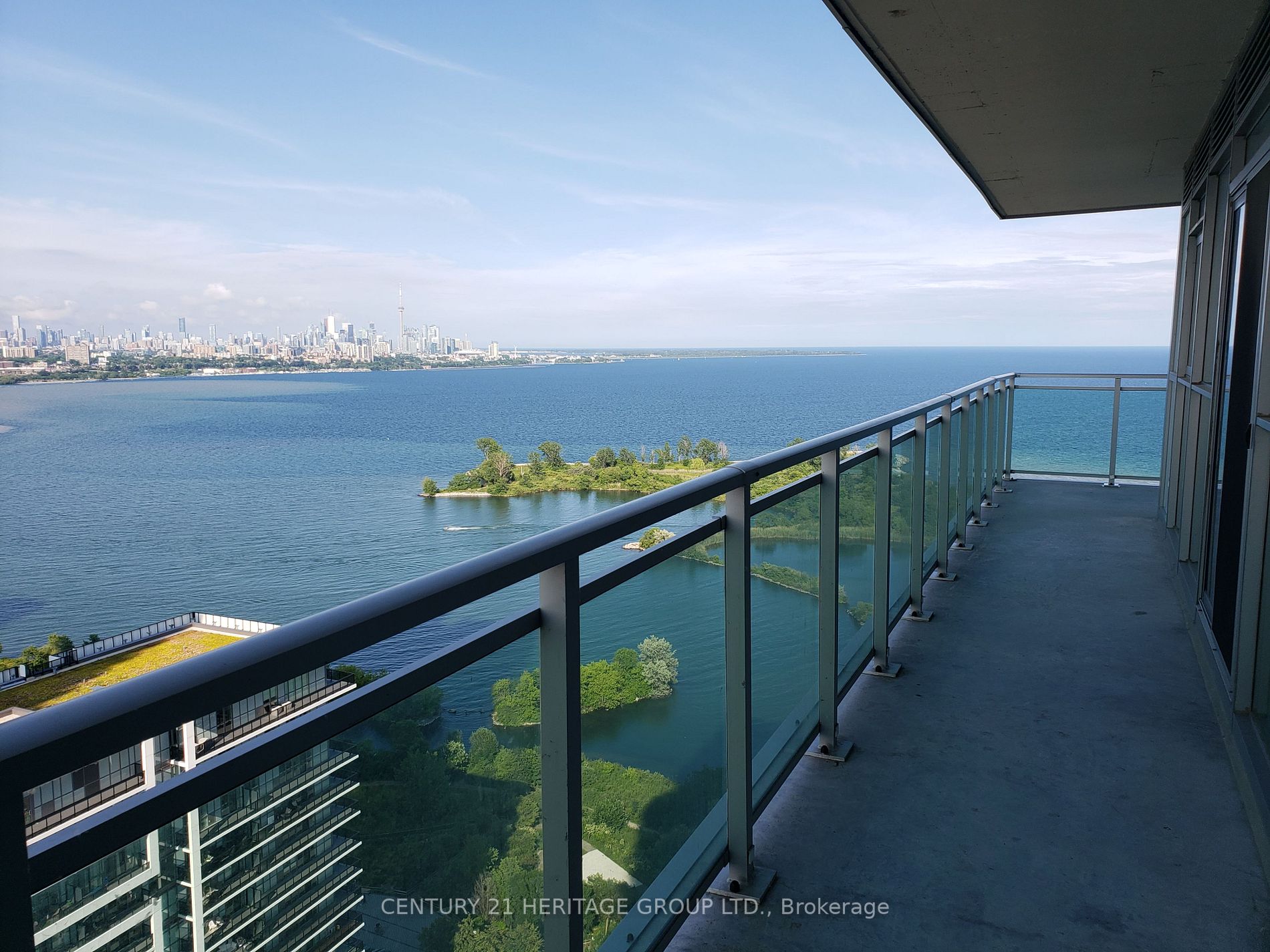 33 Shore Breeze Dr, #2709