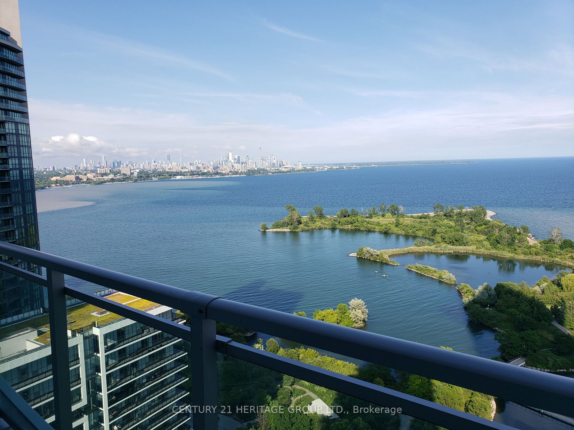 33 Shore Breeze Dr, #2709