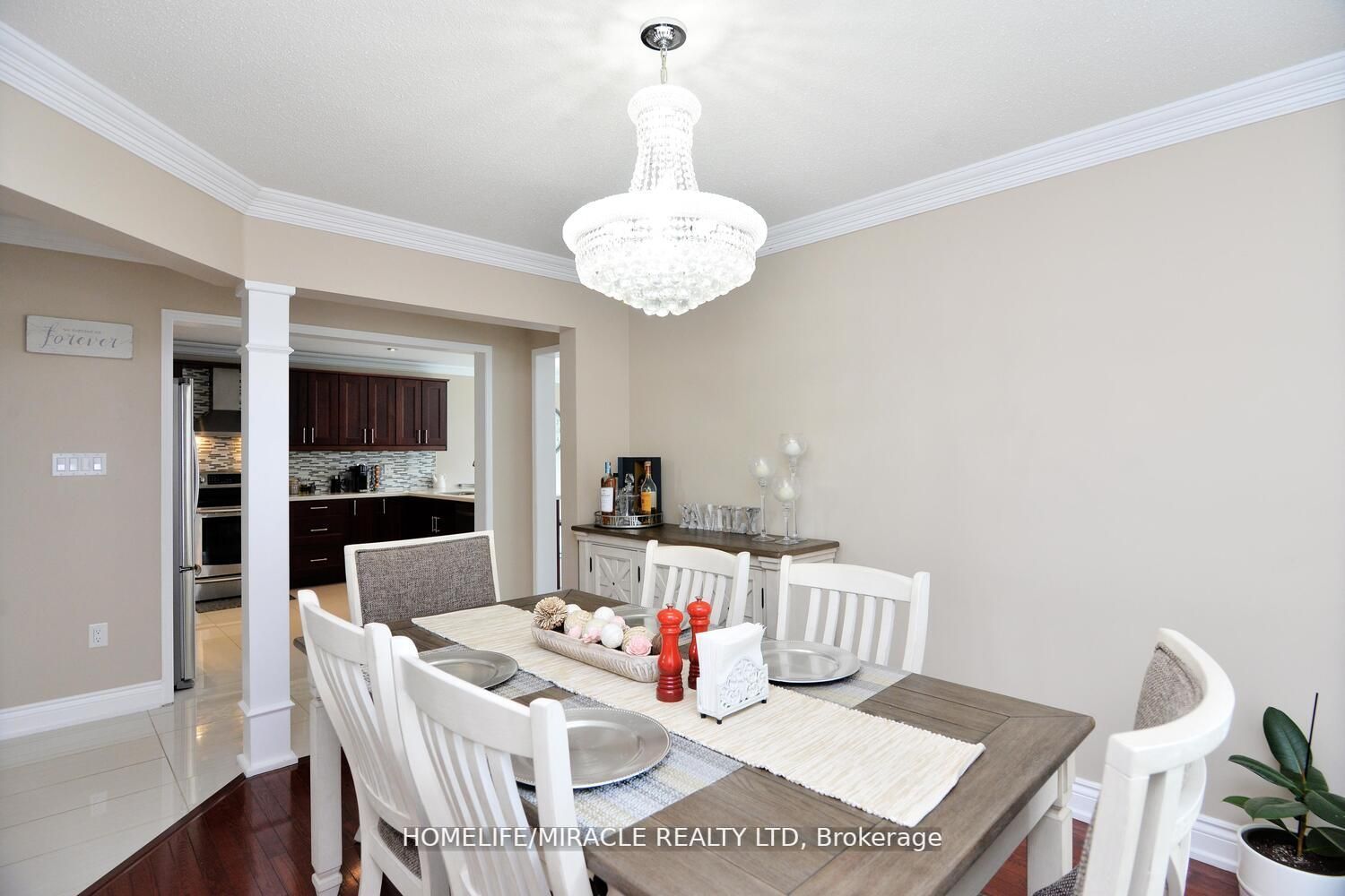 59 Earl Grey Cres
