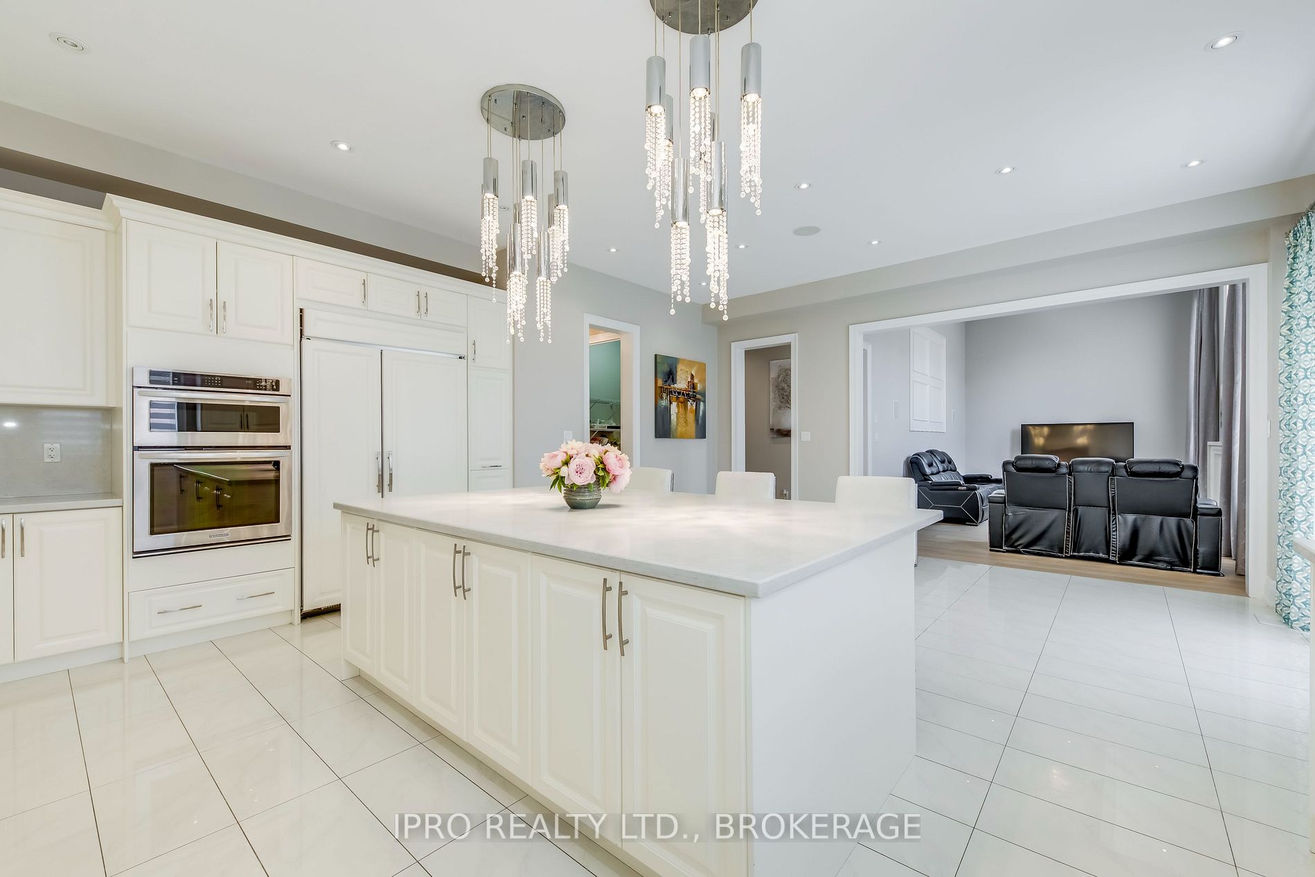 20 Falkland Rd N