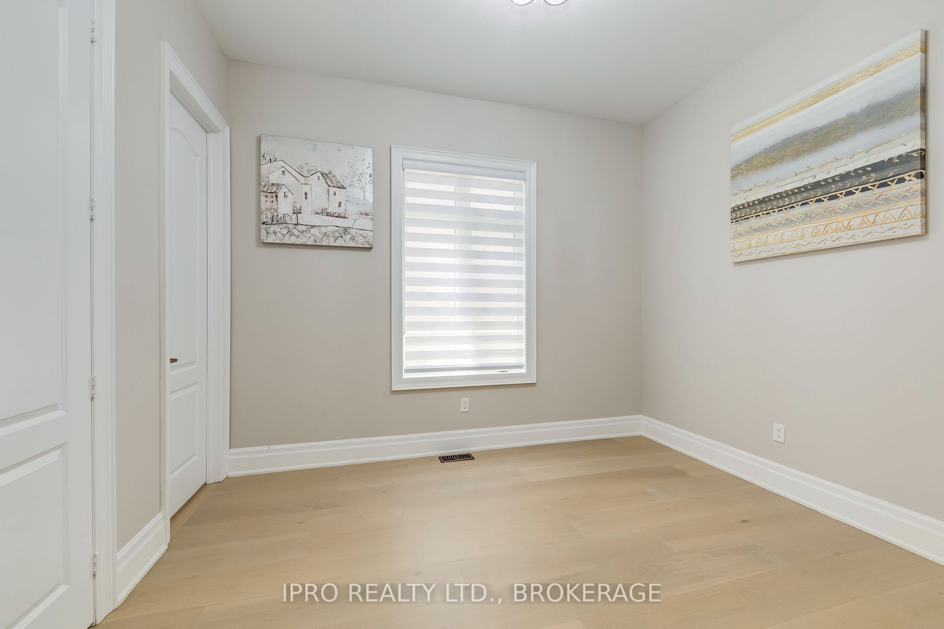 20 Falkland Rd N