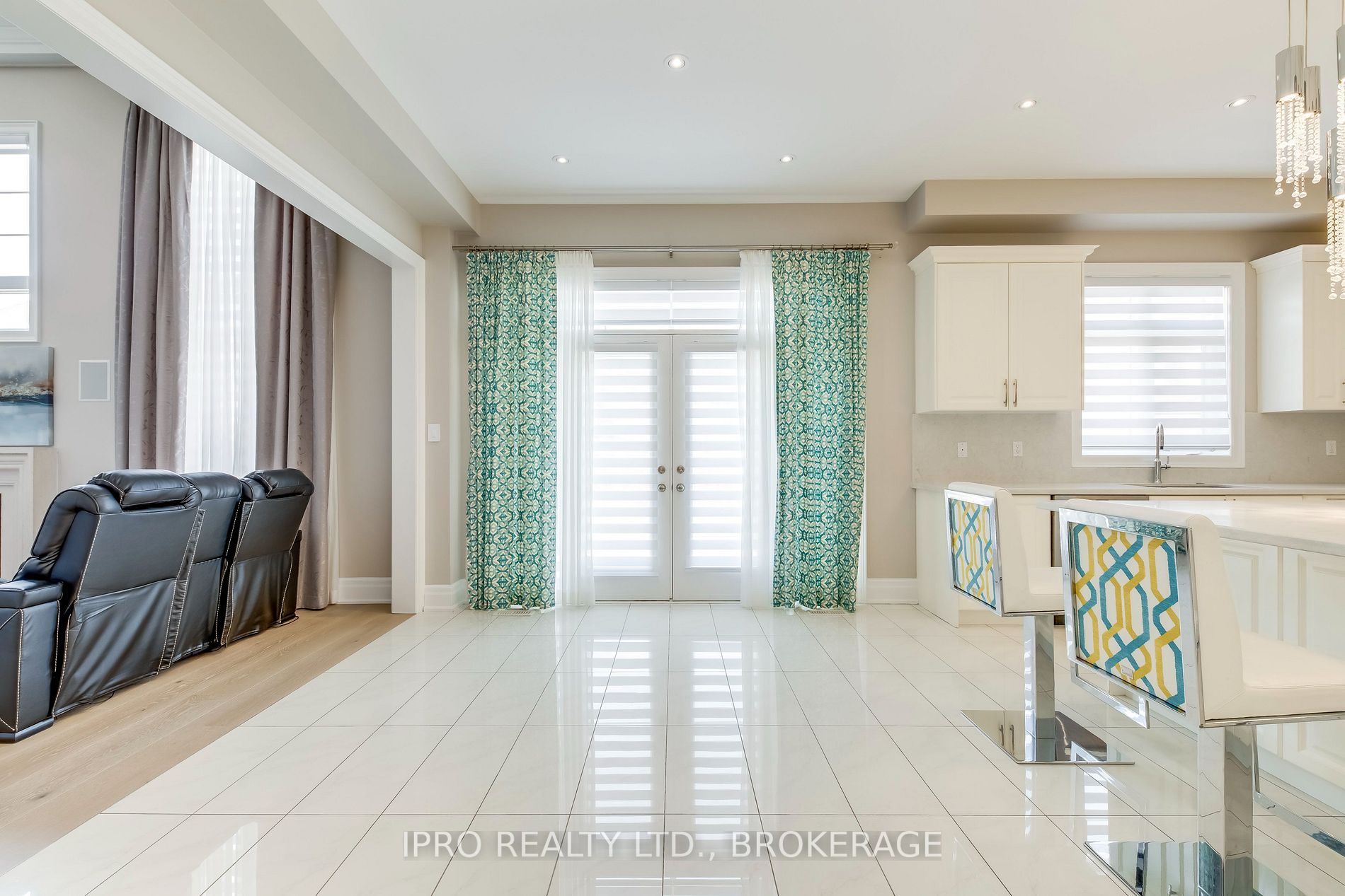 20 Falkland Rd N
