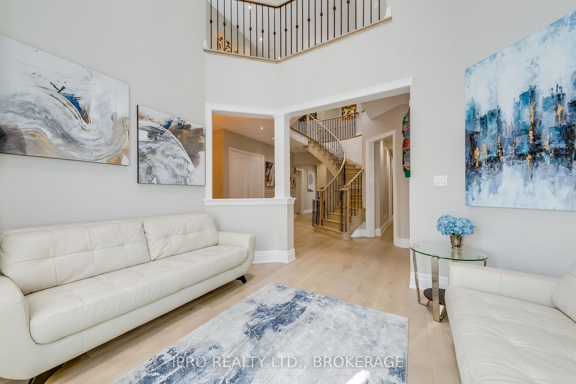 20 Falkland Rd N