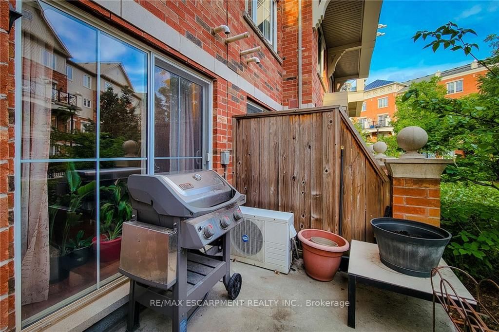 19 Hays Boulevard, #27