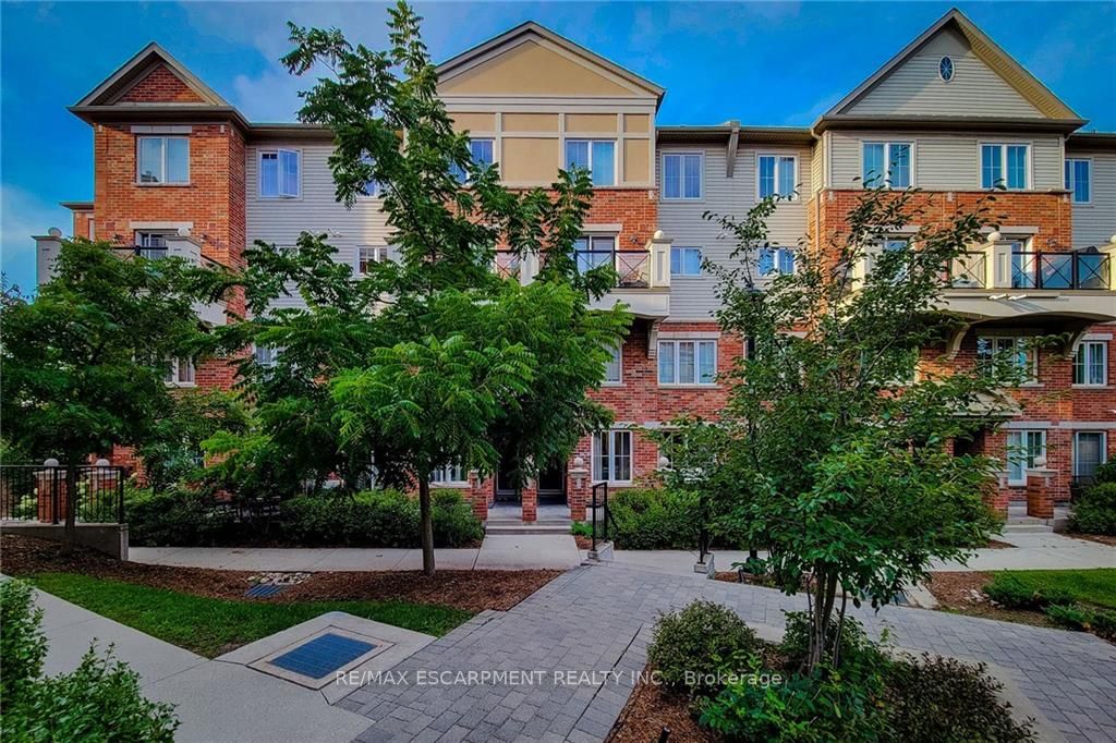 19 Hays Boulevard, #27