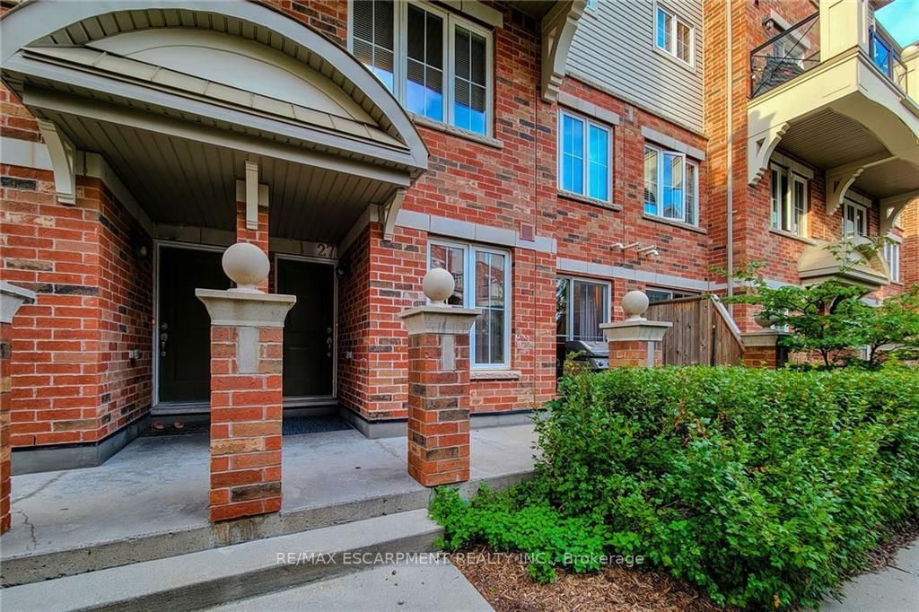 19 Hays Boulevard, #27