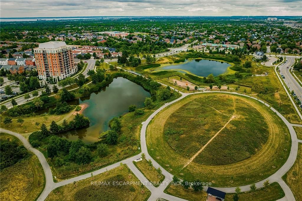 19 Hays Boulevard, #27