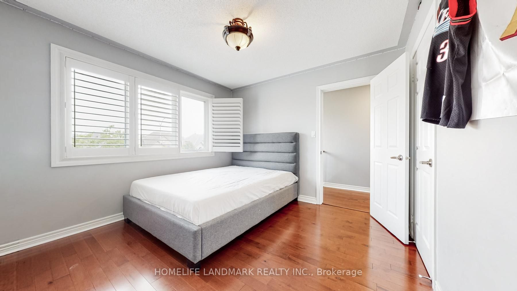 552 Morning Dove Dr
