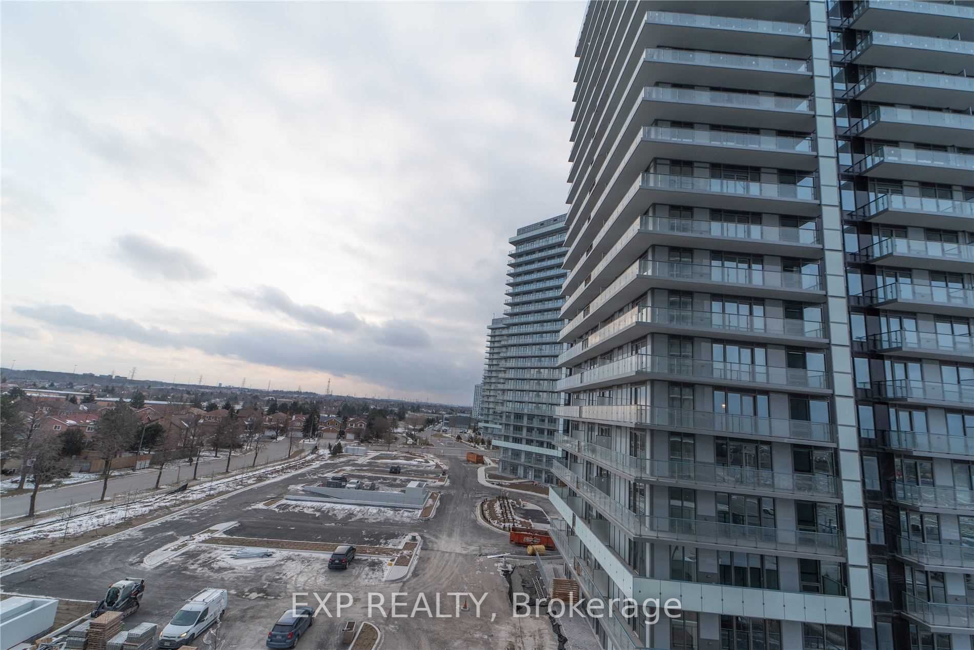 2560 Eglinton Ave W, #609
