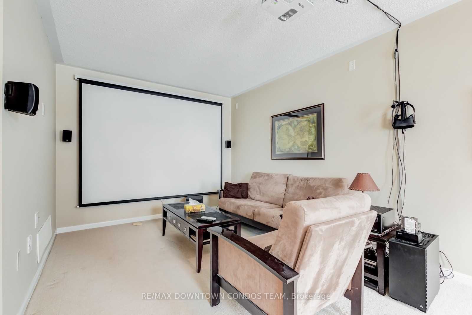 Listing W6200592 - Large Photo # 8