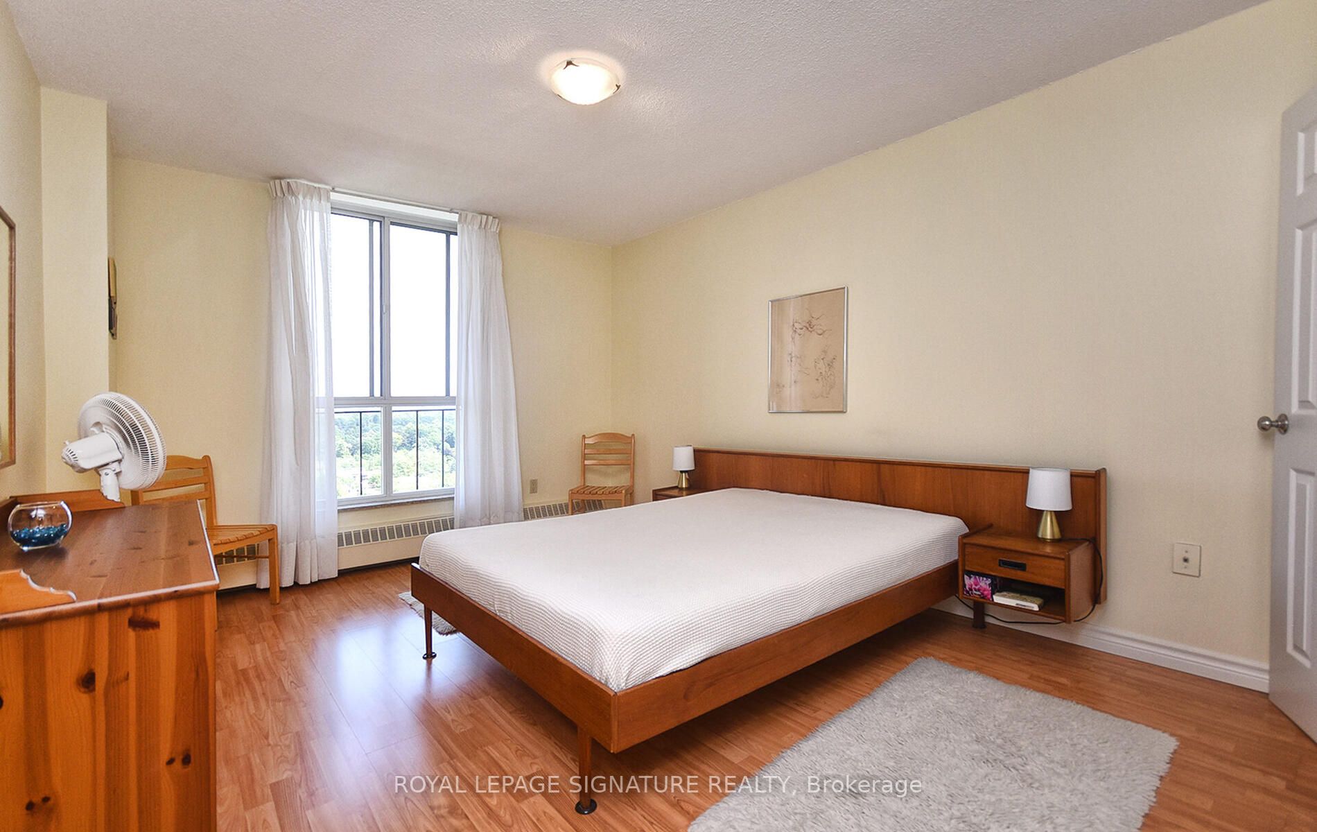 35 Ormskirk Avenue, #908