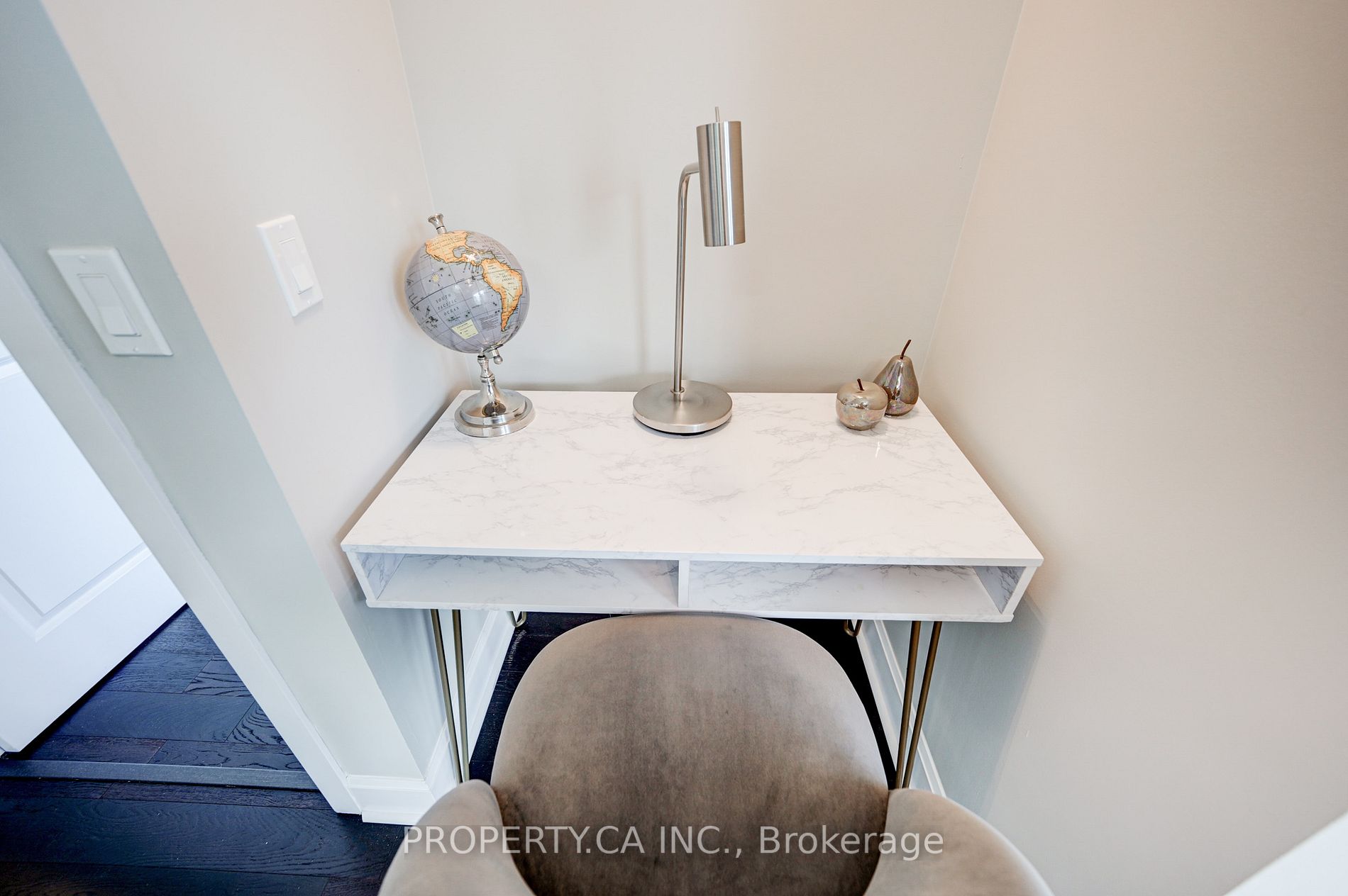 33 Shore Breeze Dr, #2501