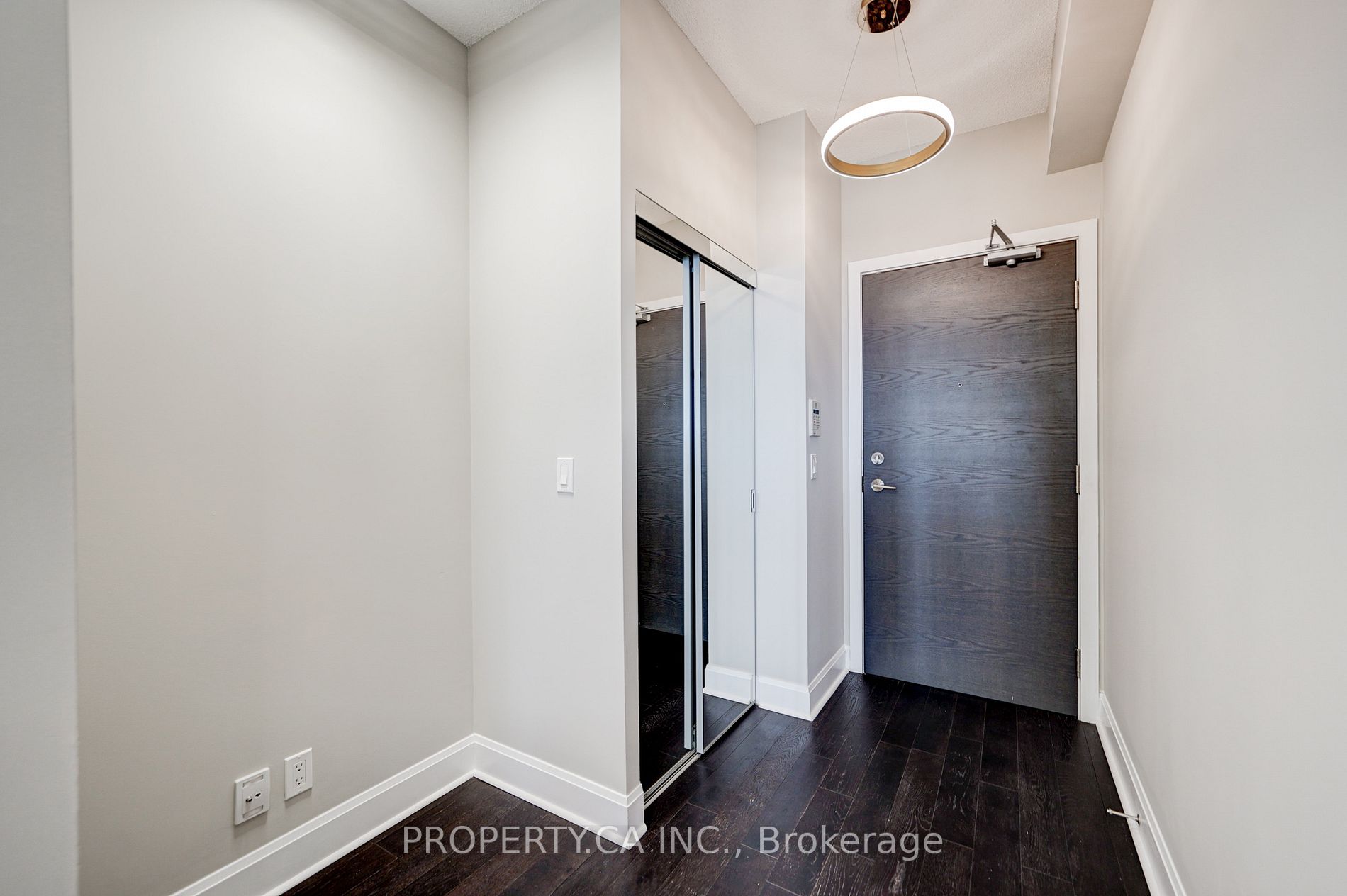 33 Shore Breeze Dr, #2501