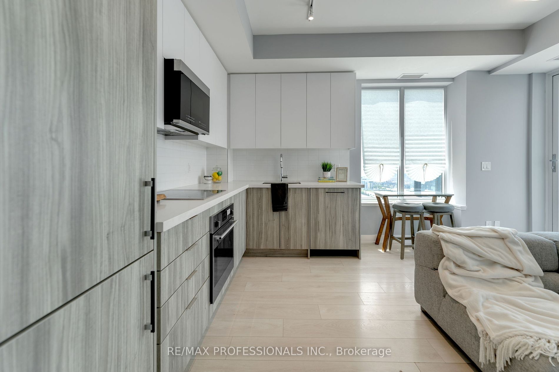 297 Oak Walk Dr, #1804