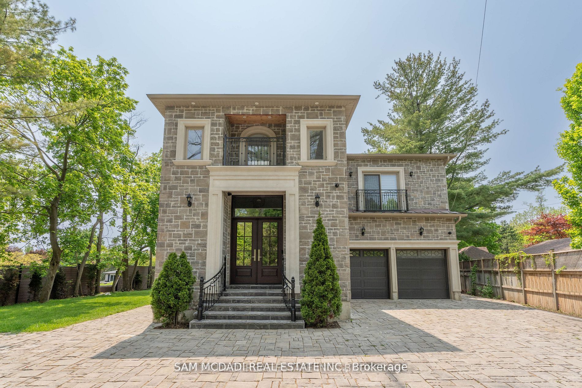1138 Garden Rd