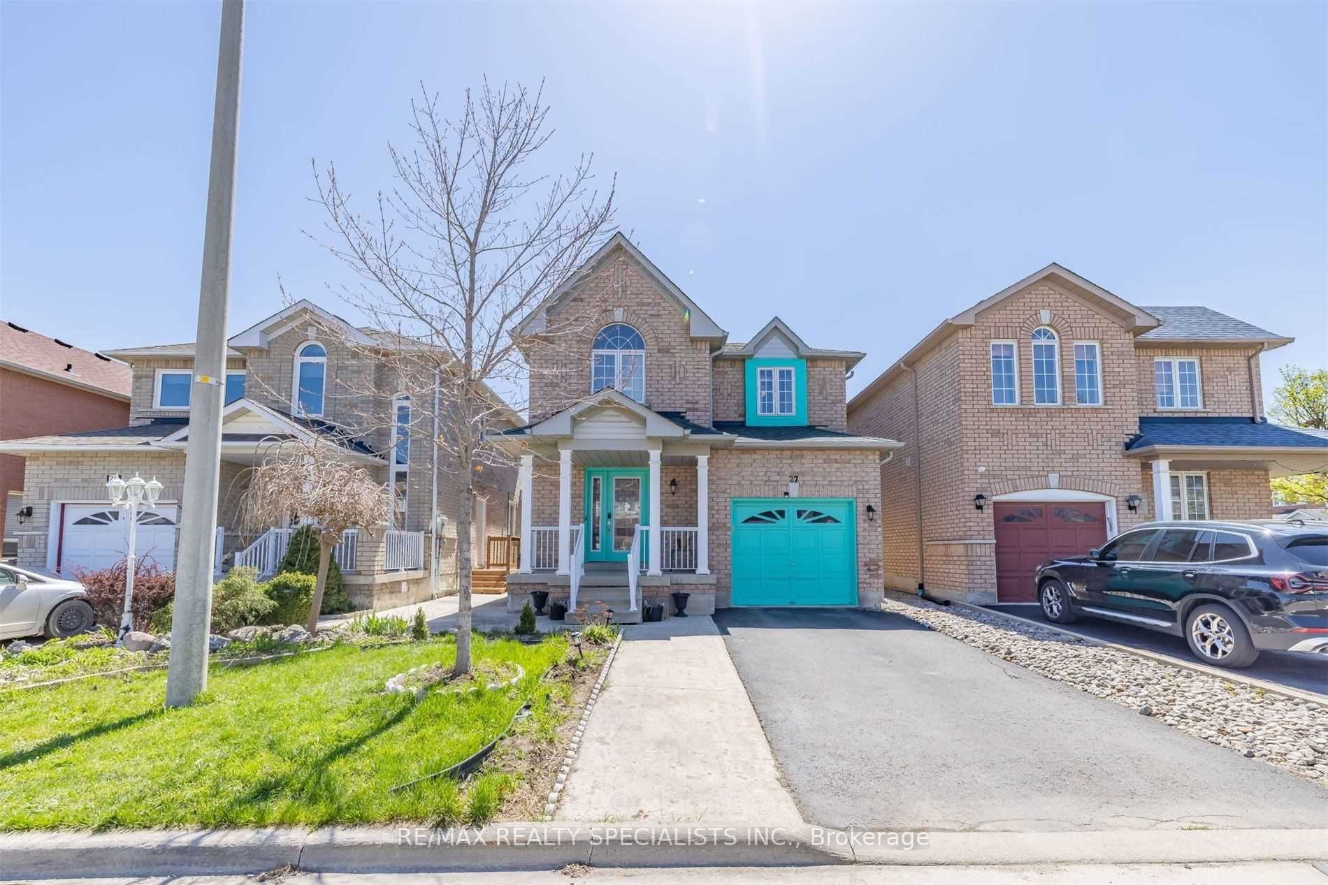 27 Oakmeadow Dr