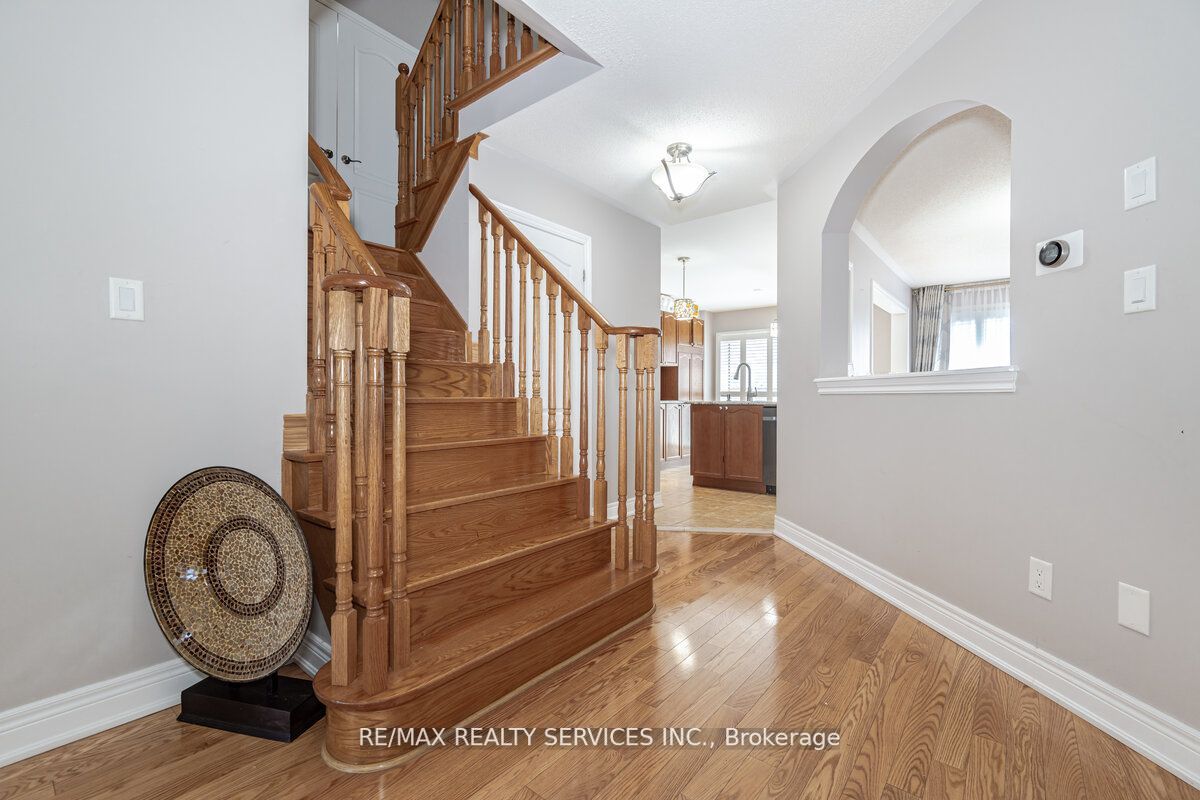 Listing W6205340 - Large Photo # 15