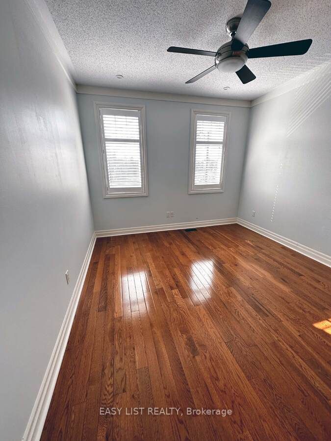 1594 Clark Blvd
