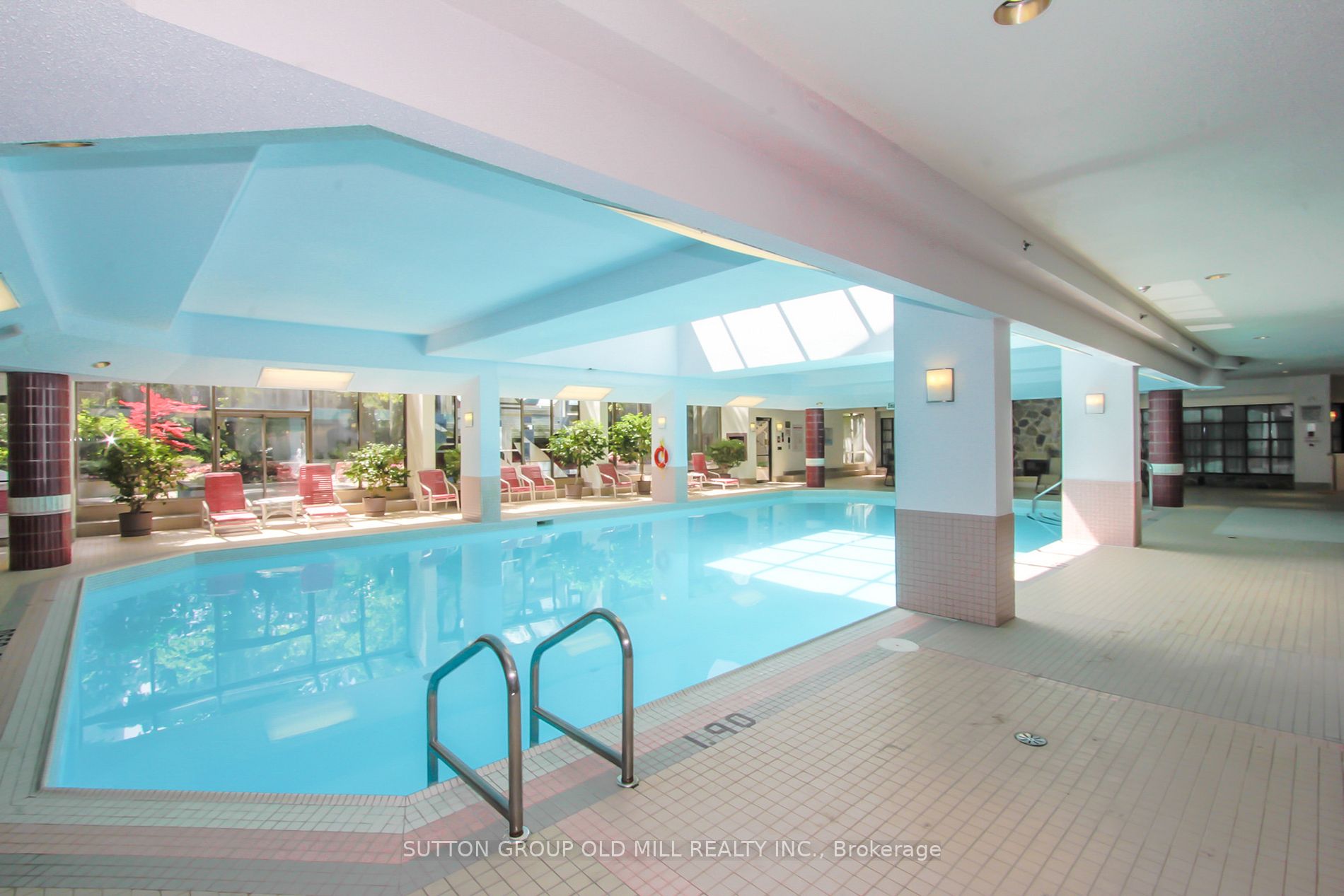 1320 Islington Ave, #405