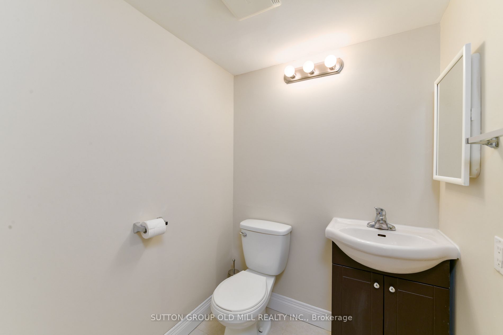 1320 Islington Ave, #405