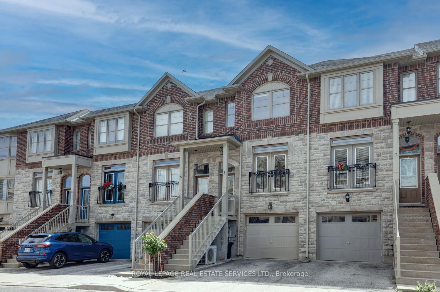Listing W6205804 - Large Photo # 2