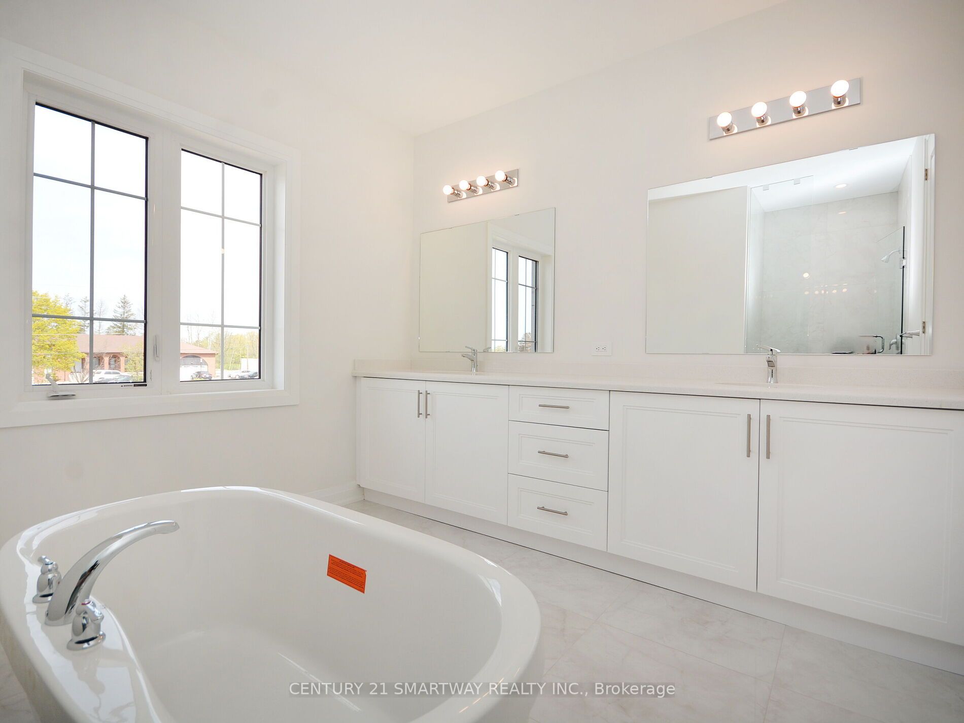 48 Jura Cres