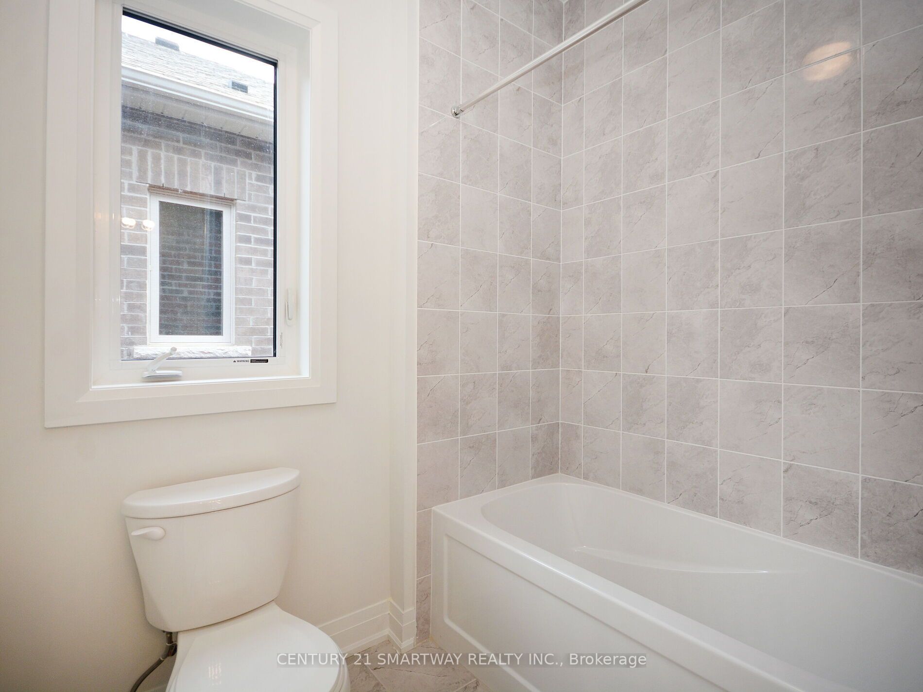 48 Jura Cres