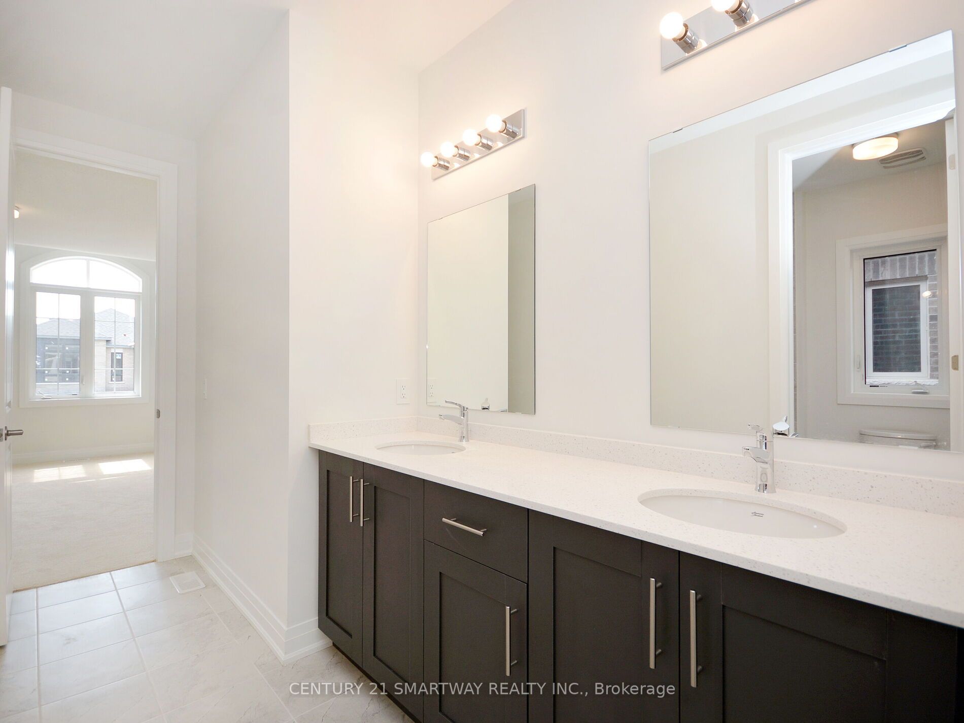 48 Jura Cres