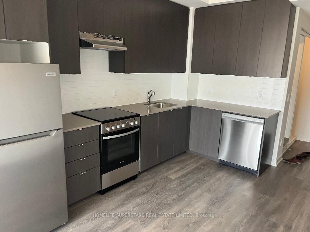 58 Sky Harbour Drive, #403