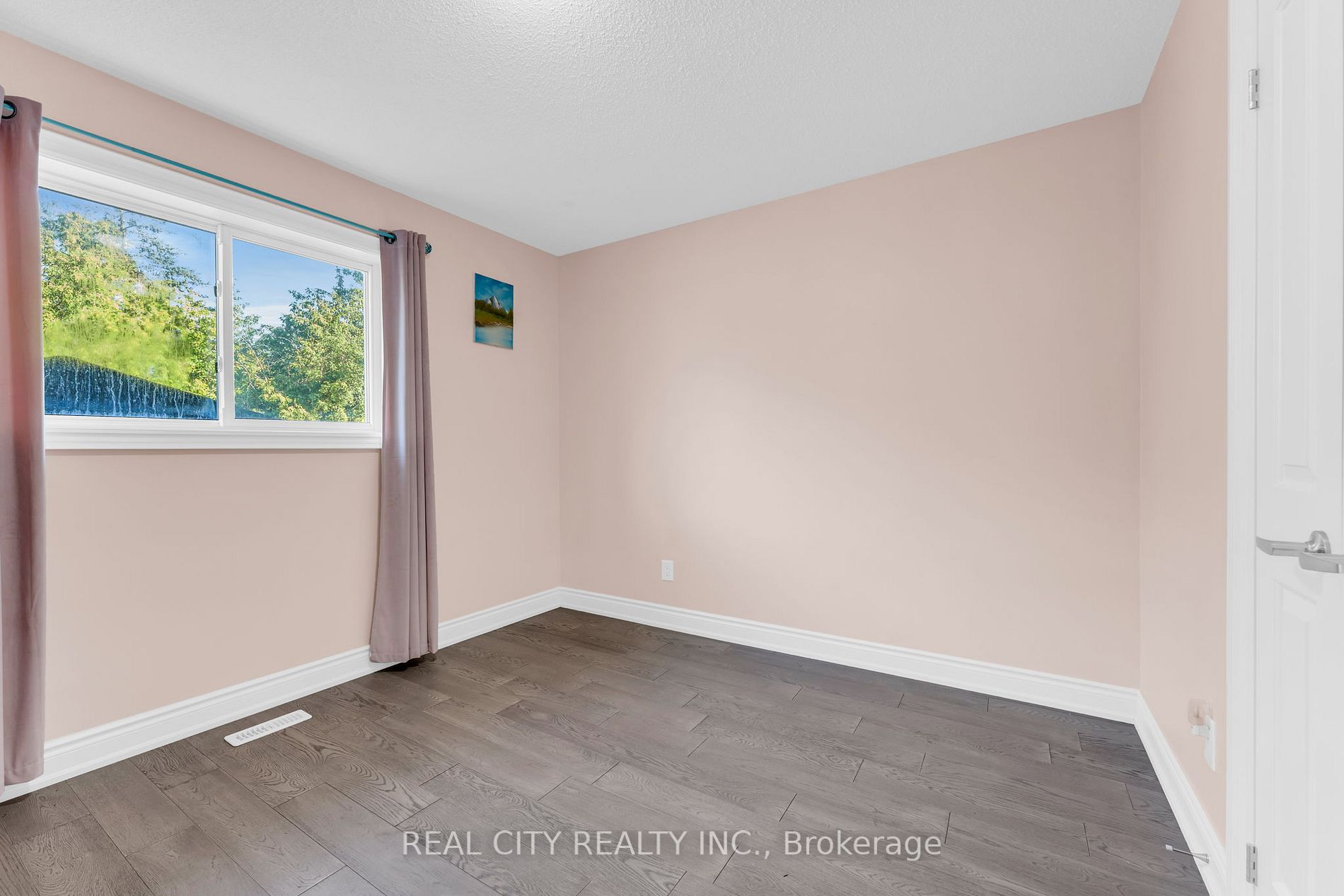 9 Mallard Cres