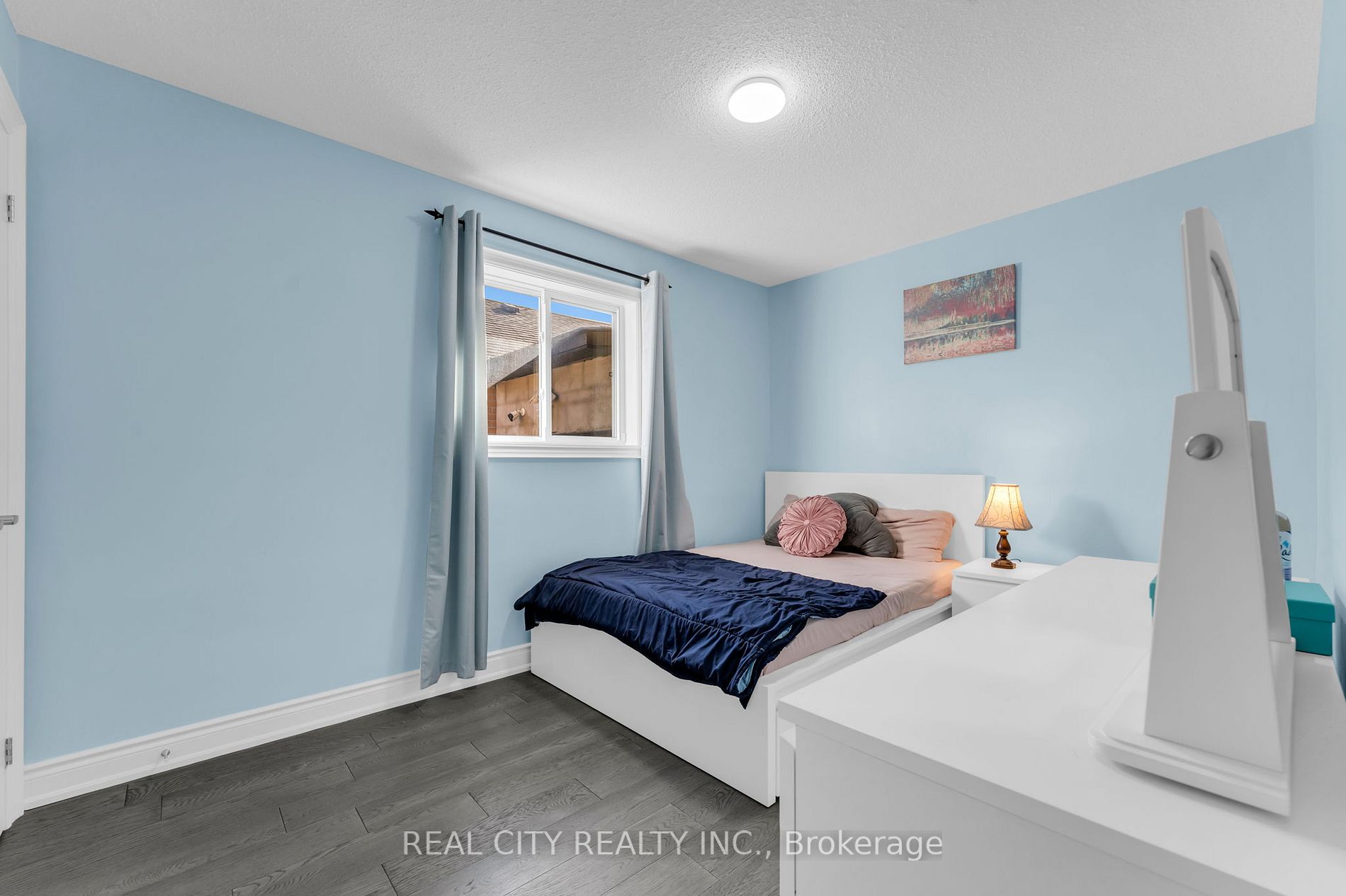 9 Mallard Cres