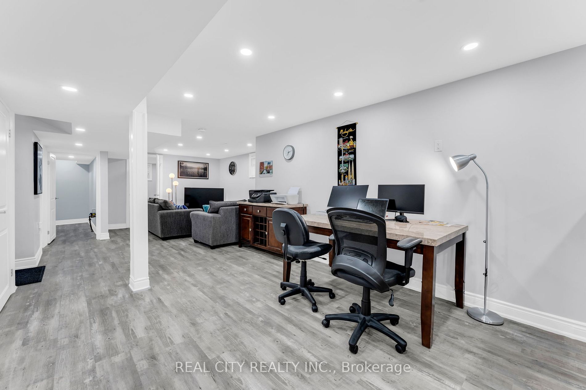 9 Mallard Cres