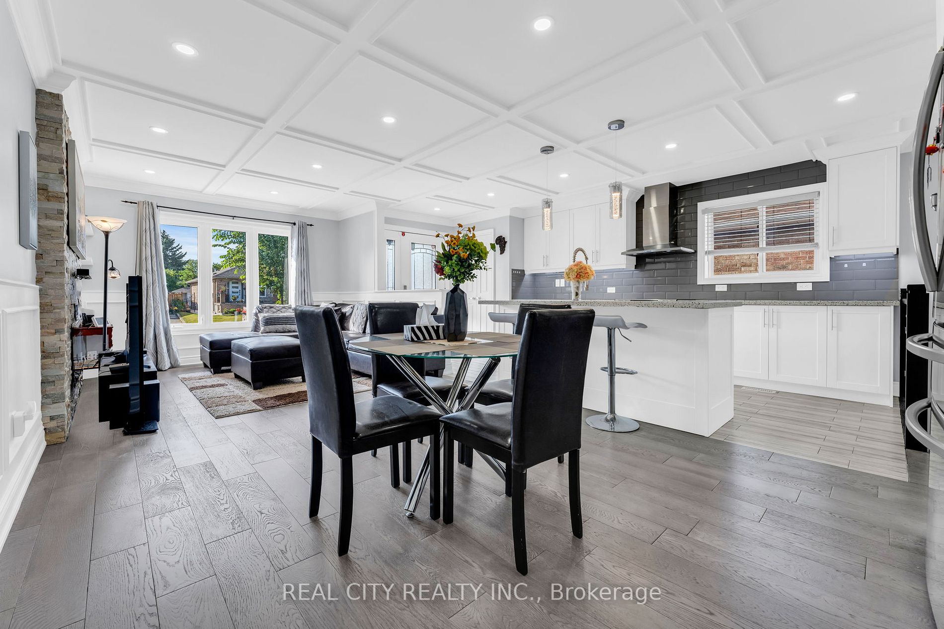 9 Mallard Cres