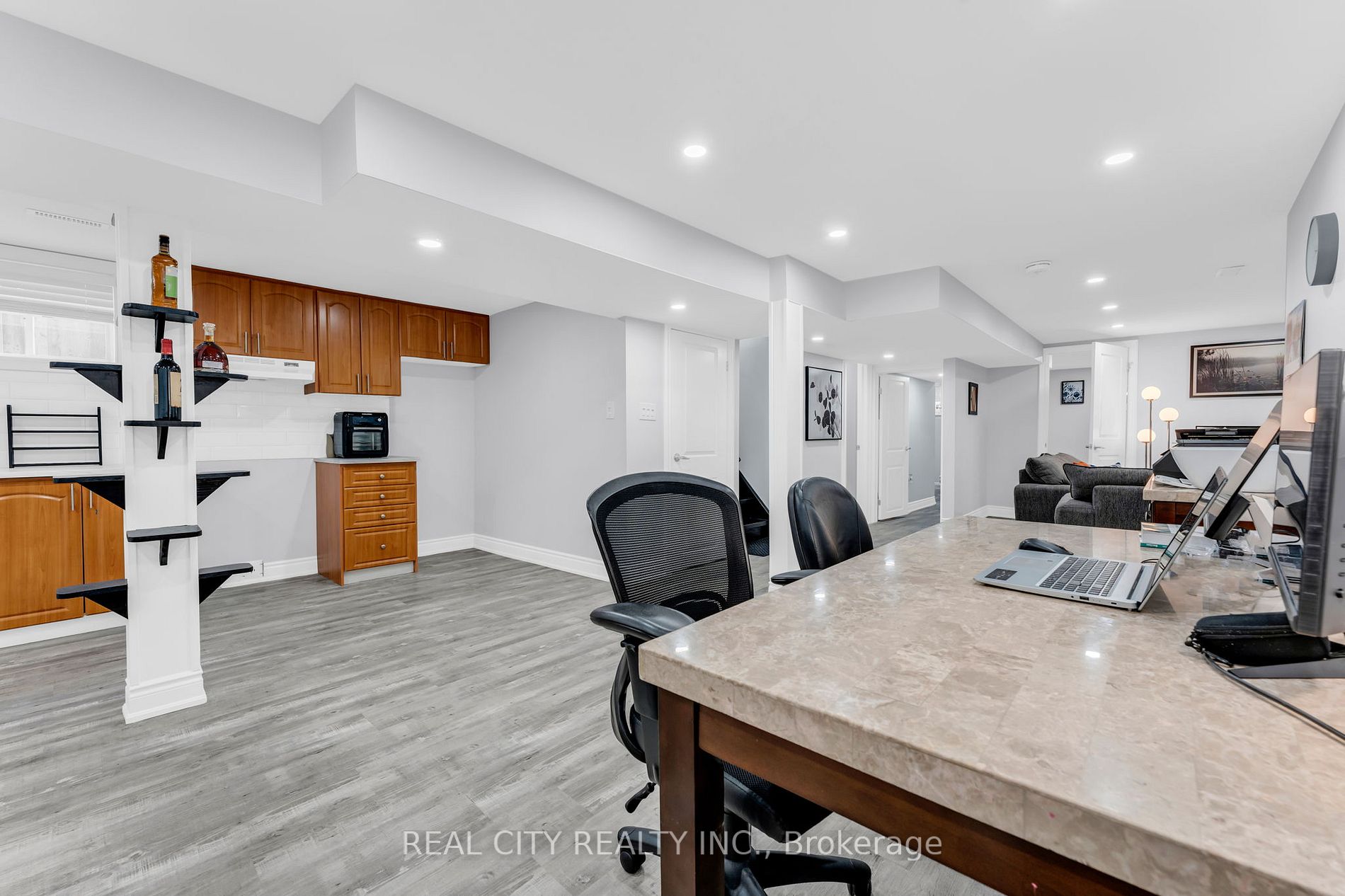 9 Mallard Cres