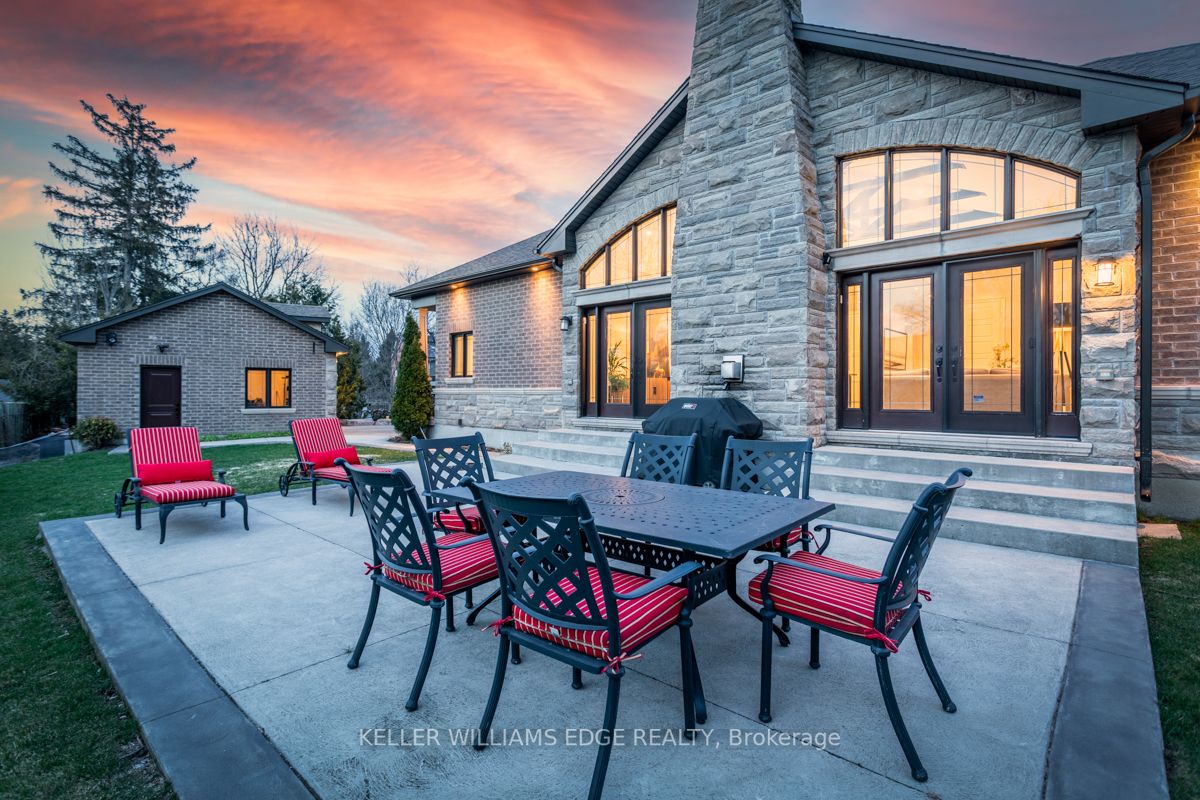 11 Karen Drive