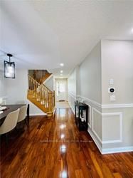 1118 Barclay Circ