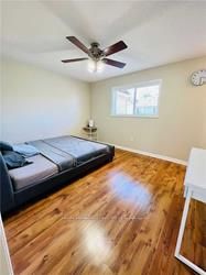 1118 Barclay Circ
