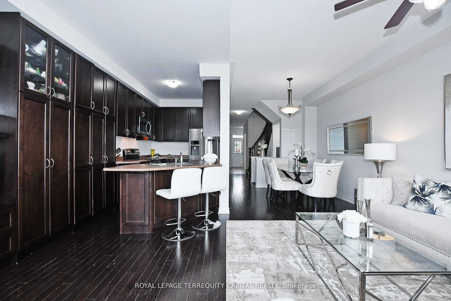 6 Coastline Drive