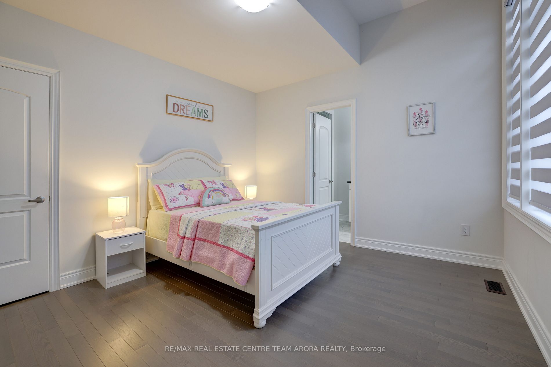 27 Rolling Acres Drive