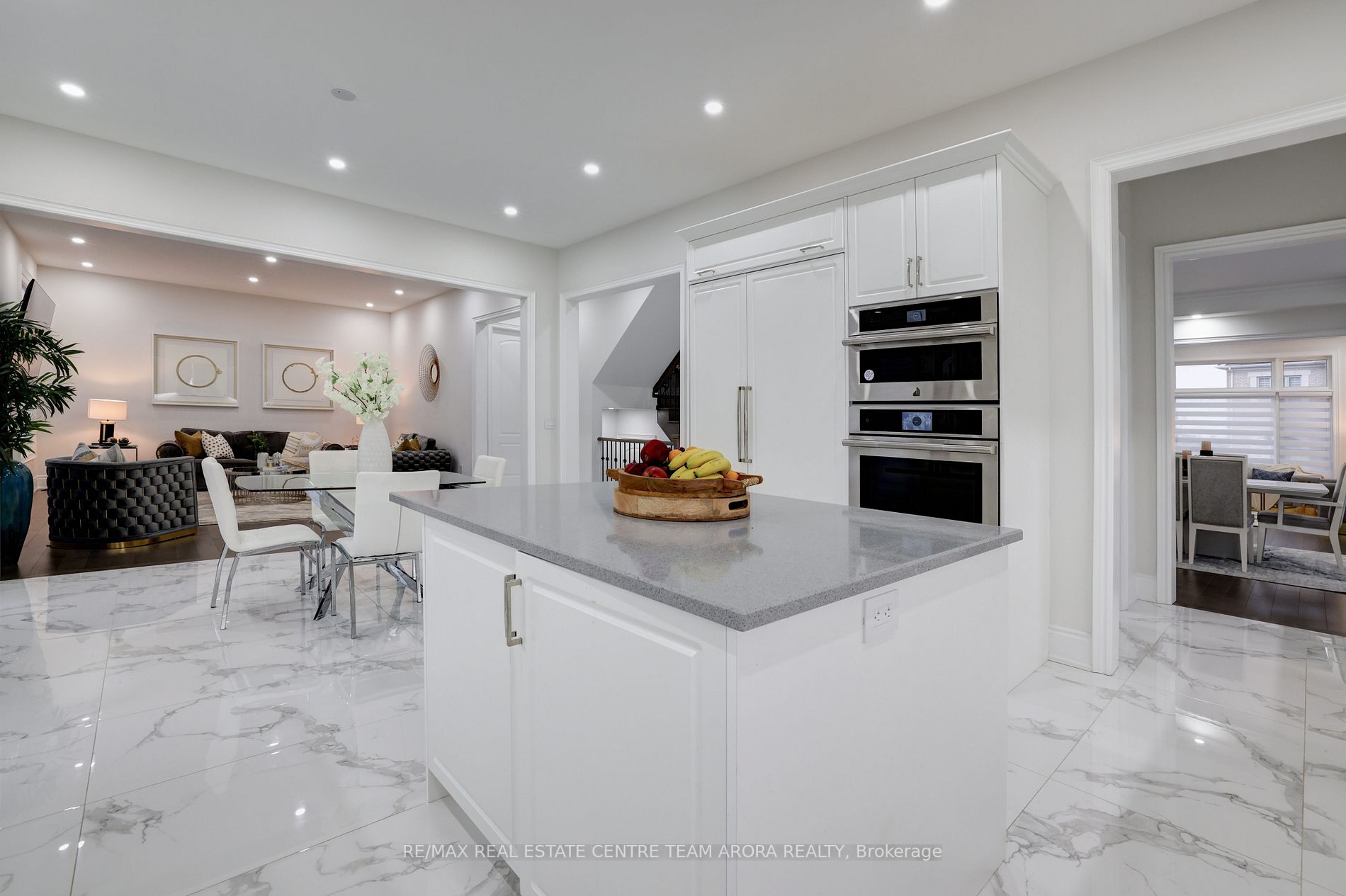 27 Rolling Acres Drive