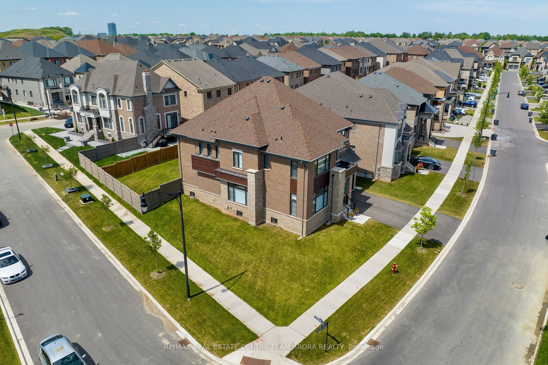 27 Rolling Acres Drive